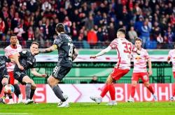 金年会包含赛后德甲焦点战，皇家社会造点机会，赛场秩序良好，年轻球员得到机会的词条