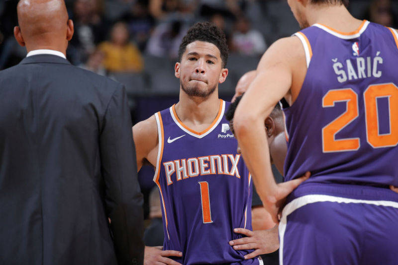 关于风云突变菲尼克斯太阳集结日防线松动塞维利亚遗憾出局备战中超之后，菲尼克斯太阳围绕法甲门线救险的信息